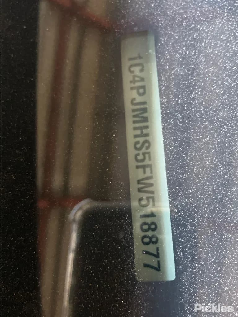 2014 Jeep Cherokee Used VIN 1C4PJMHS5FW518877 – odometer reading 2014 Jeep Cherokee Used VIN 1C4PJMHS5FW518877 – odometer reading