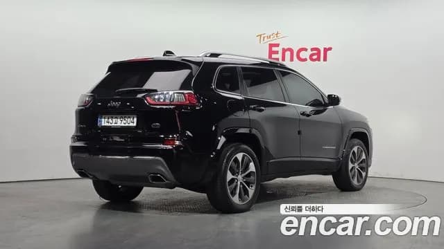 2021 Jeep Cherokee (KL) 3.2 Overland AWD Sold VIN 1C4PJMJX4MD152392 – rear exterior 2021 Jeep Cherokee (KL) 3.2 Overland AWD Sold VIN 1C4PJMJX4MD152392 – rear exterior
