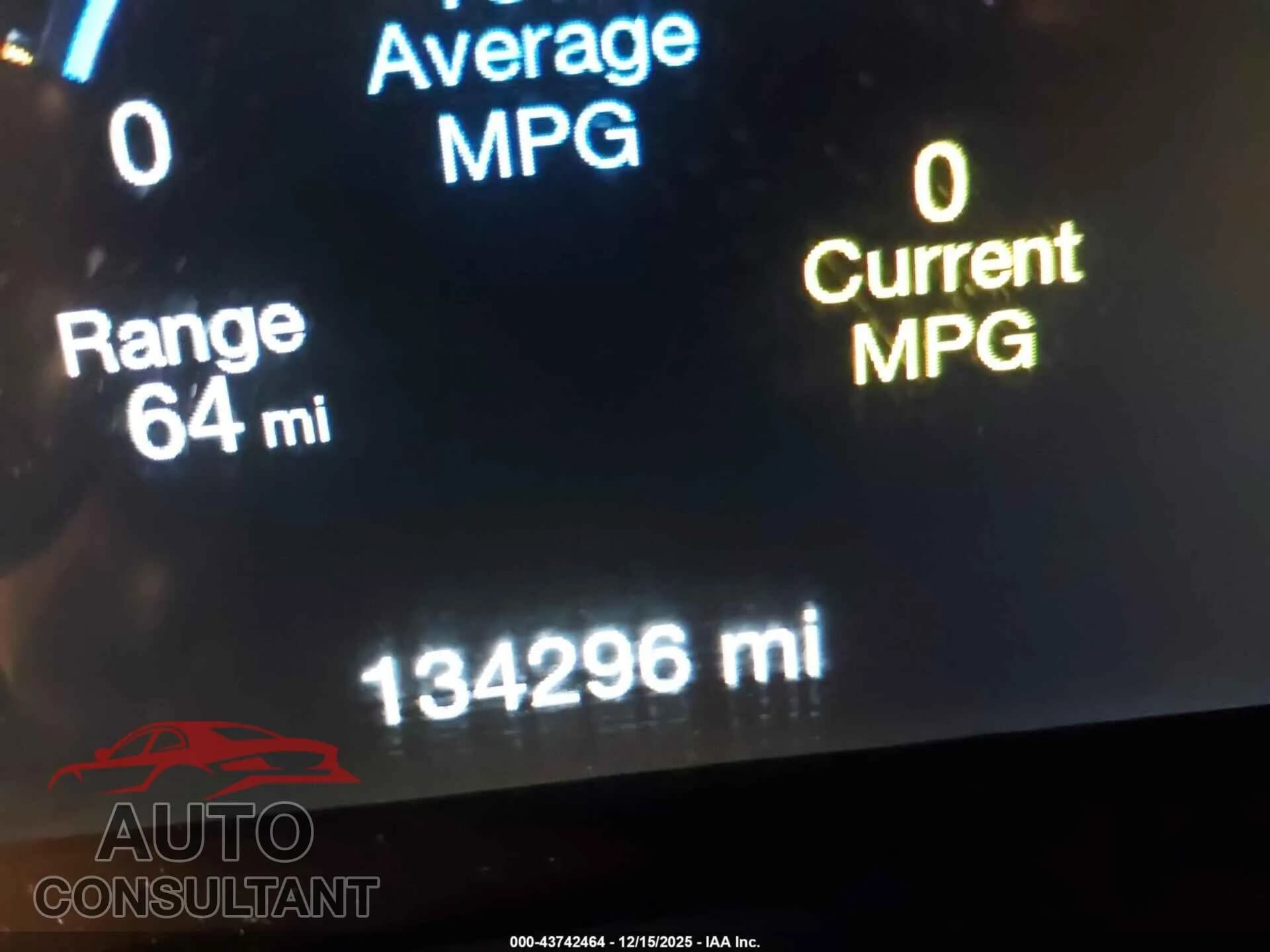 2018 DODGE DURANGO Damaged VIN 1C4RDJAGXJC330337 – photo 15 2018 DODGE DURANGO Damaged VIN 1C4RDJAGXJC330337 – photo 15