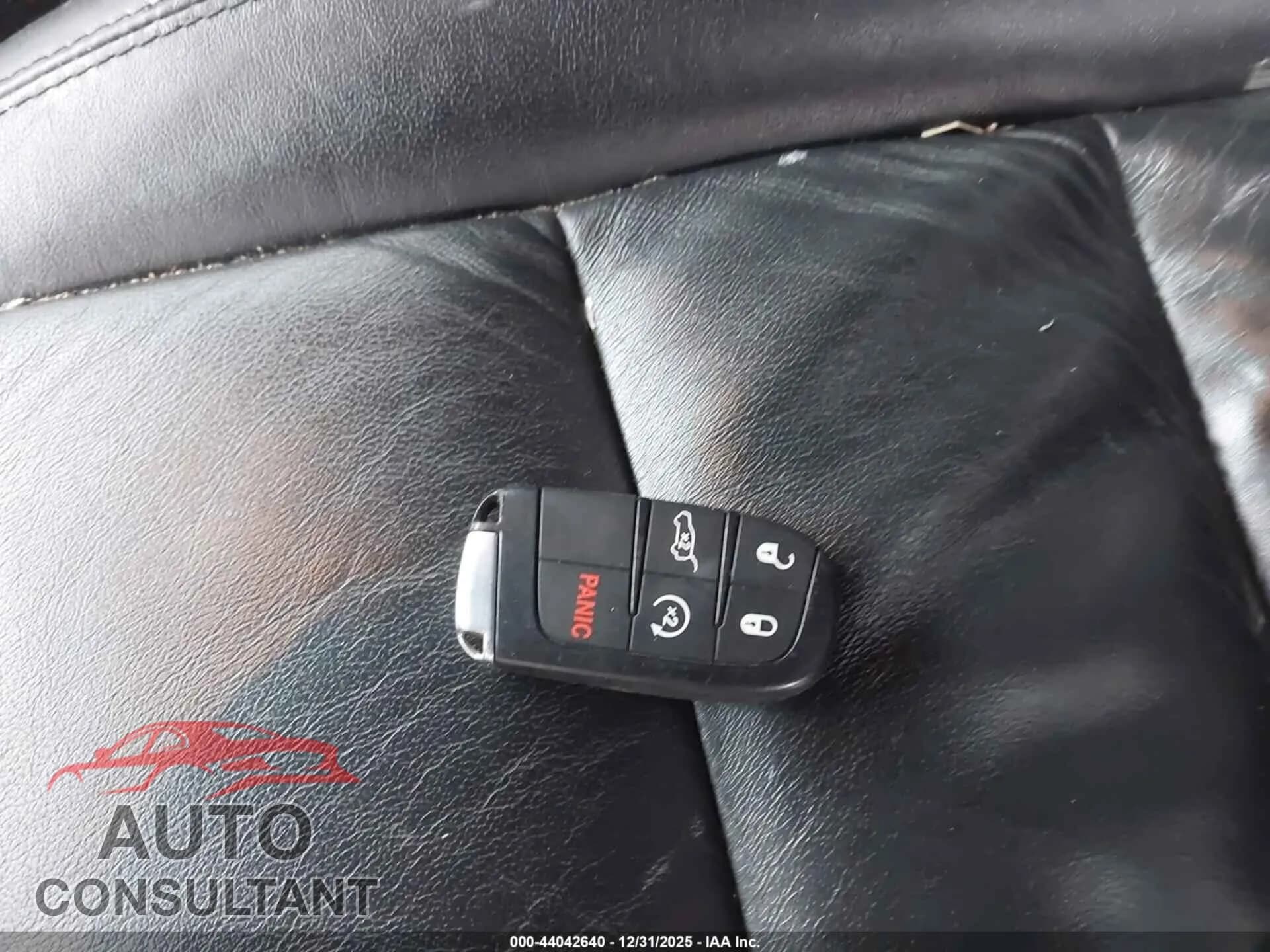 2020 DODGE DURANGO Damaged VIN 1C4RDJDG1LC142661 – photo 11 2020 DODGE DURANGO Damaged VIN 1C4RDJDG1LC142661 – photo 11