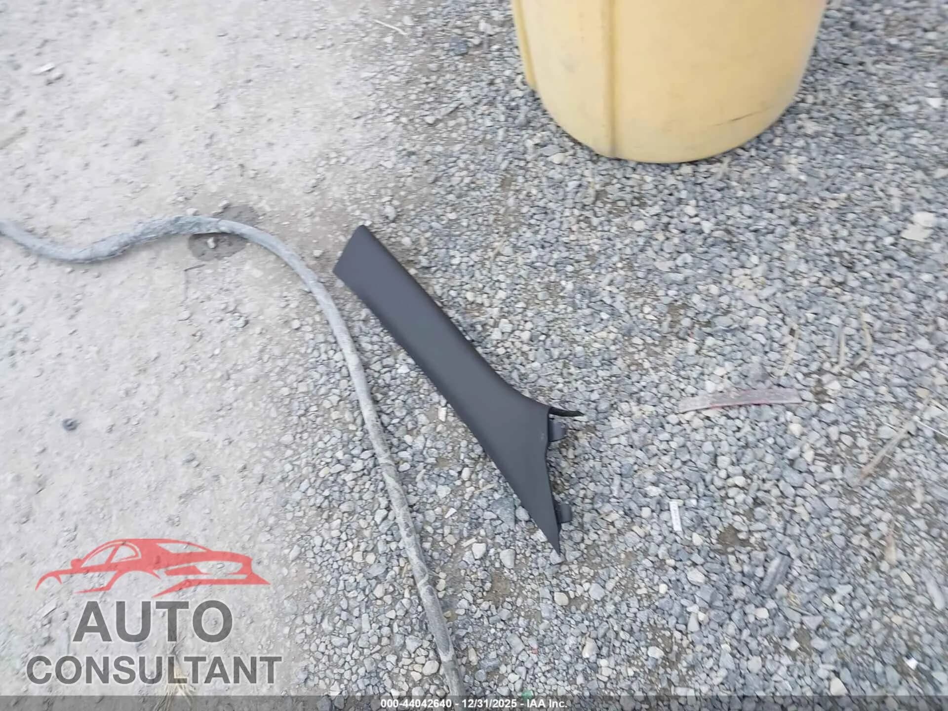 2020 DODGE DURANGO Damaged VIN 1C4RDJDG1LC142661 – photo 12 2020 DODGE DURANGO Damaged VIN 1C4RDJDG1LC142661 – photo 12