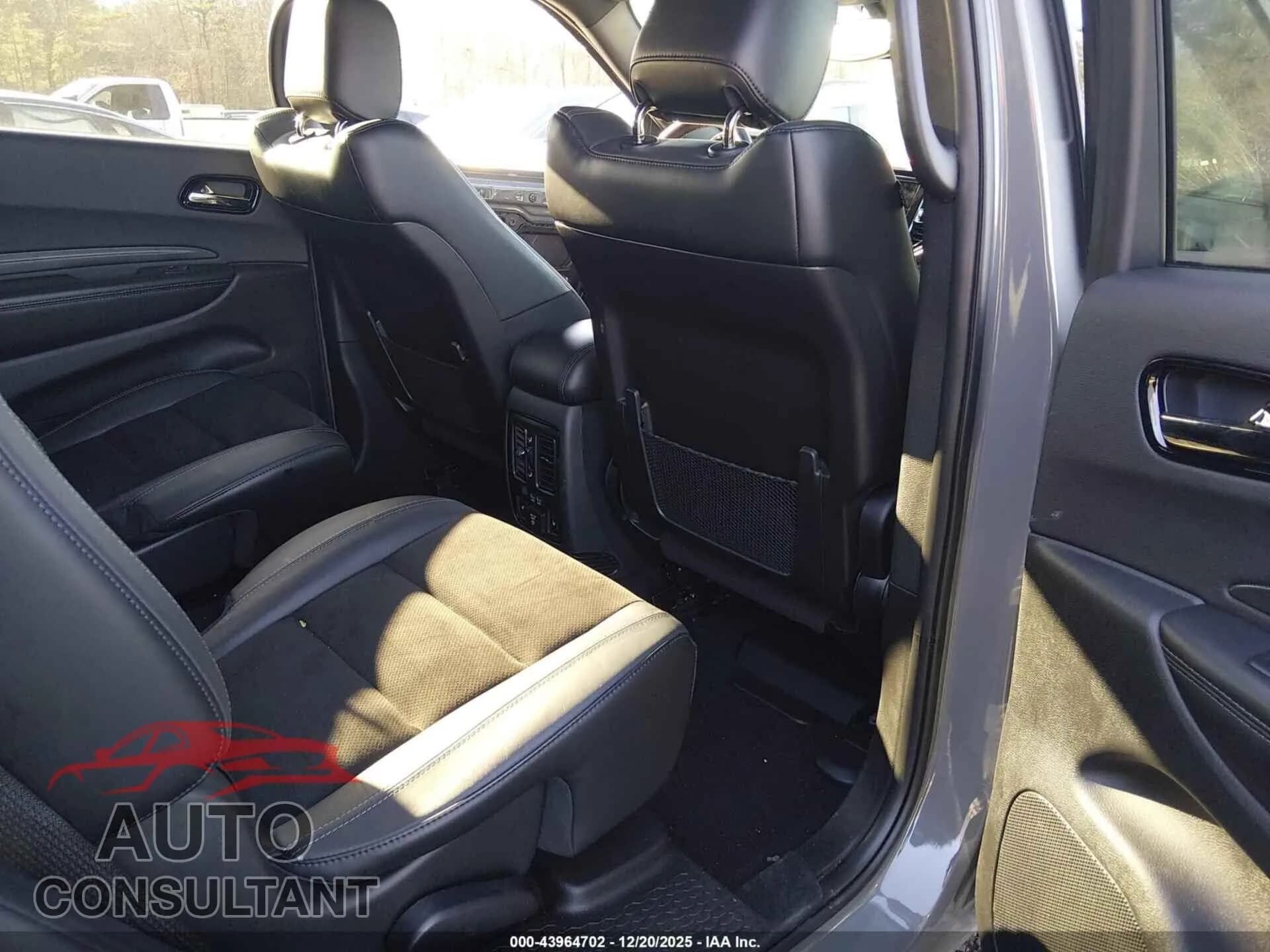 2021 DODGE DURANGO Damaged VIN 1C4RDJDG7MC831797 – undercarriage 2021 DODGE DURANGO Damaged VIN 1C4RDJDG7MC831797 – undercarriage