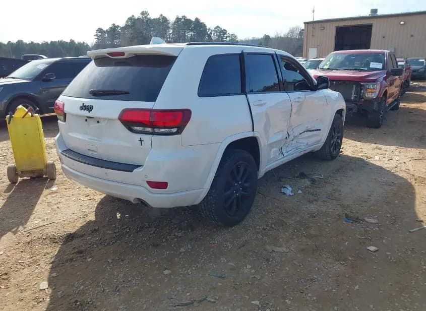 2017 JEEP Grand Cherokee Used VIN 1C4RJEAG0HC837547 – photo 14 2017 JEEP Grand Cherokee Used VIN 1C4RJEAG0HC837547 – photo 14