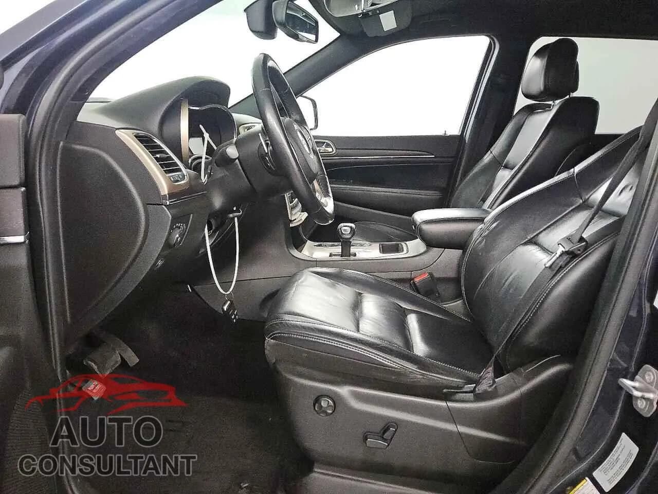 2015 JEEP GRAND CHER Damaged VIN 1C4RJEBG8FC221056 – exterior detail 2015 JEEP GRAND CHER Damaged VIN 1C4RJEBG8FC221056 – exterior detail