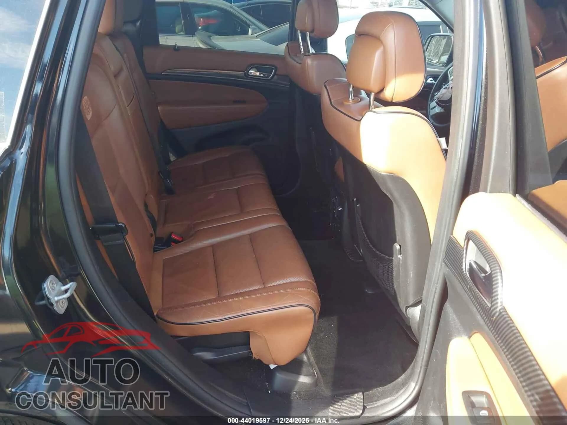 2013 JEEP GRAND CHEROKEE Damaged VIN 1C4RJECT5DC644847 – undercarriage 2013 JEEP GRAND CHEROKEE Damaged VIN 1C4RJECT5DC644847 – undercarriage