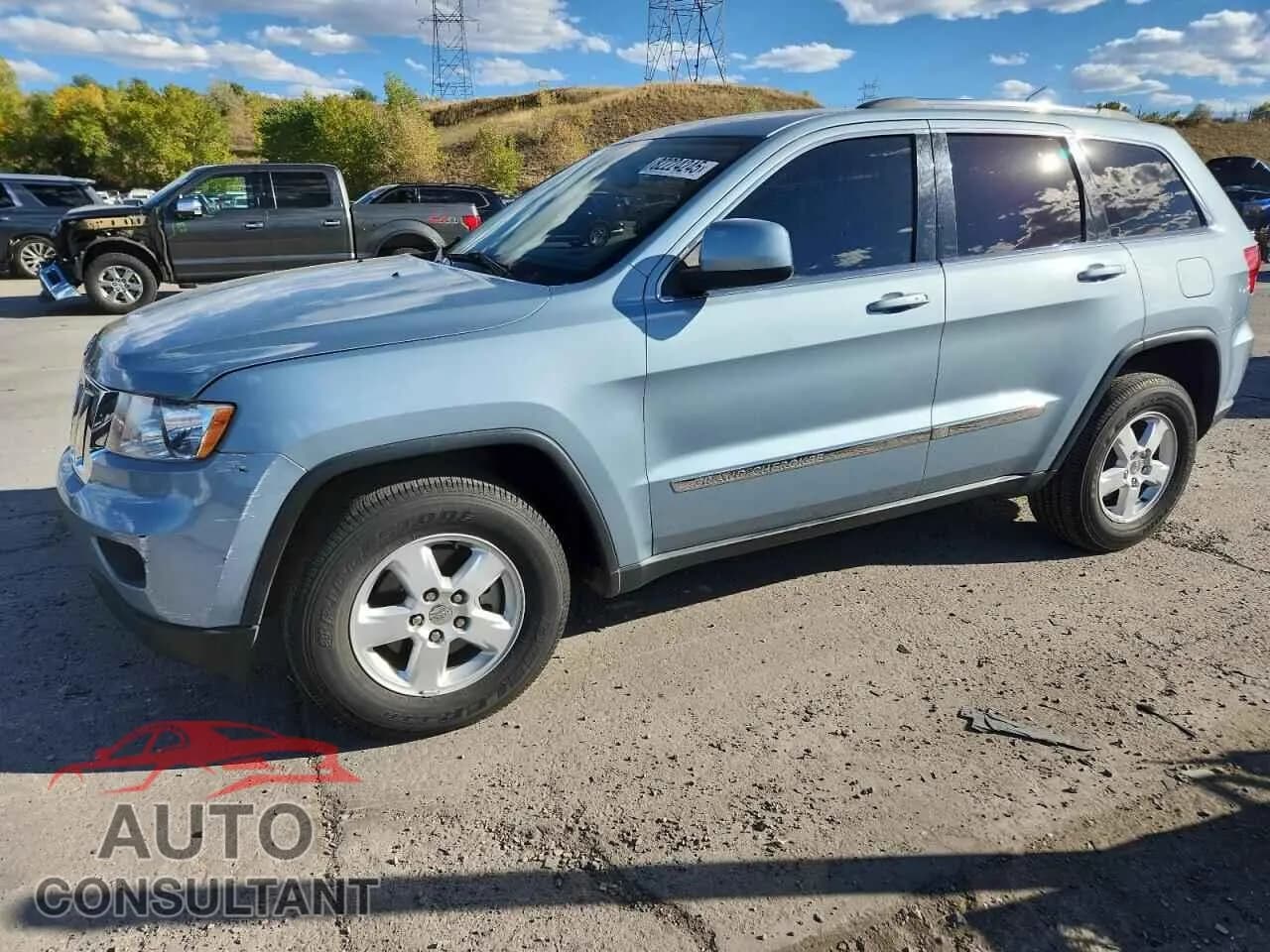 2013 JEEP GRAND CHER Damaged VIN 1C4RJFAG1DC505617 – front exterior 2013 JEEP GRAND CHER Damaged VIN 1C4RJFAG1DC505617 – front exterior