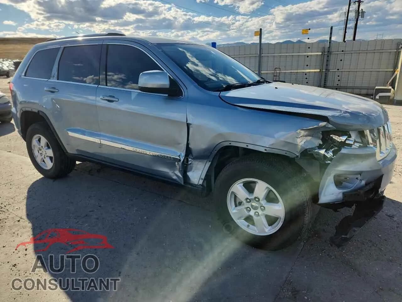 2013 JEEP GRAND CHER Damaged VIN 1C4RJFAG1DC505617 – dashboard 2013 JEEP GRAND CHER Damaged VIN 1C4RJFAG1DC505617 – dashboard