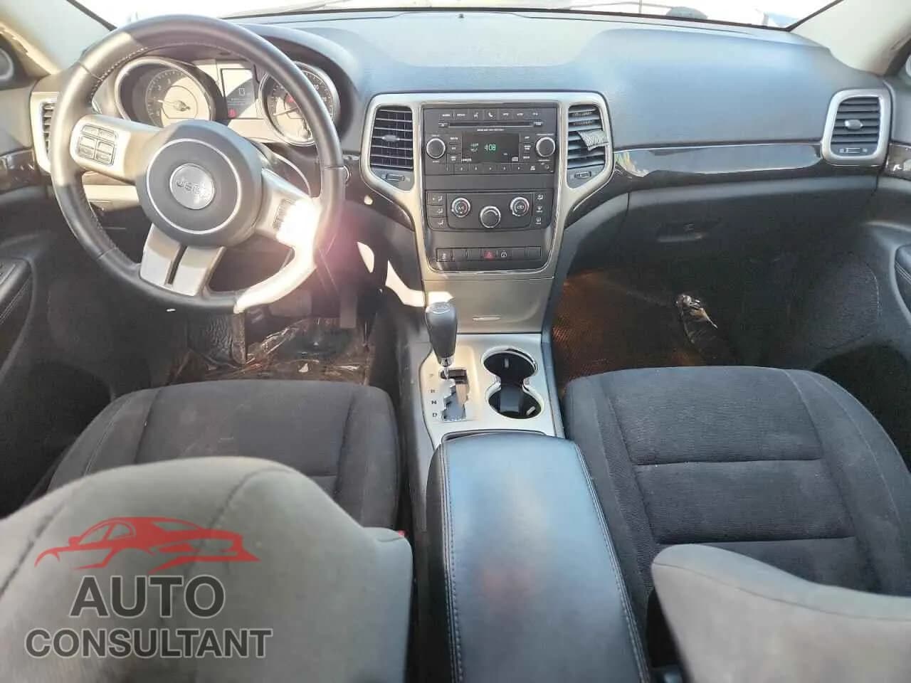 2013 JEEP GRAND CHER Damaged VIN 1C4RJFAG1DC505617 – undercarriage 2013 JEEP GRAND CHER Damaged VIN 1C4RJFAG1DC505617 – undercarriage