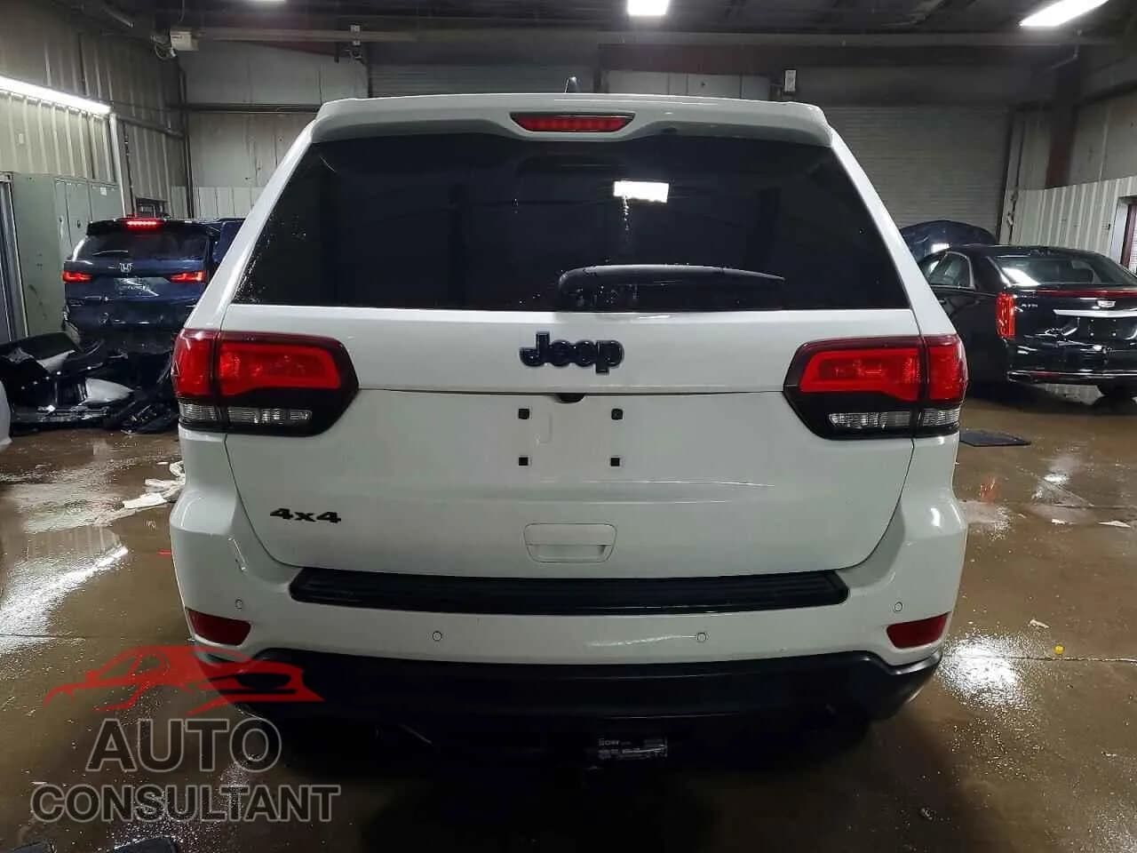 2018 JEEP GRAND CHER Damaged VIN 1C4RJFAG3JC370507 – engine bay 2018 JEEP GRAND CHER Damaged VIN 1C4RJFAG3JC370507 – engine bay