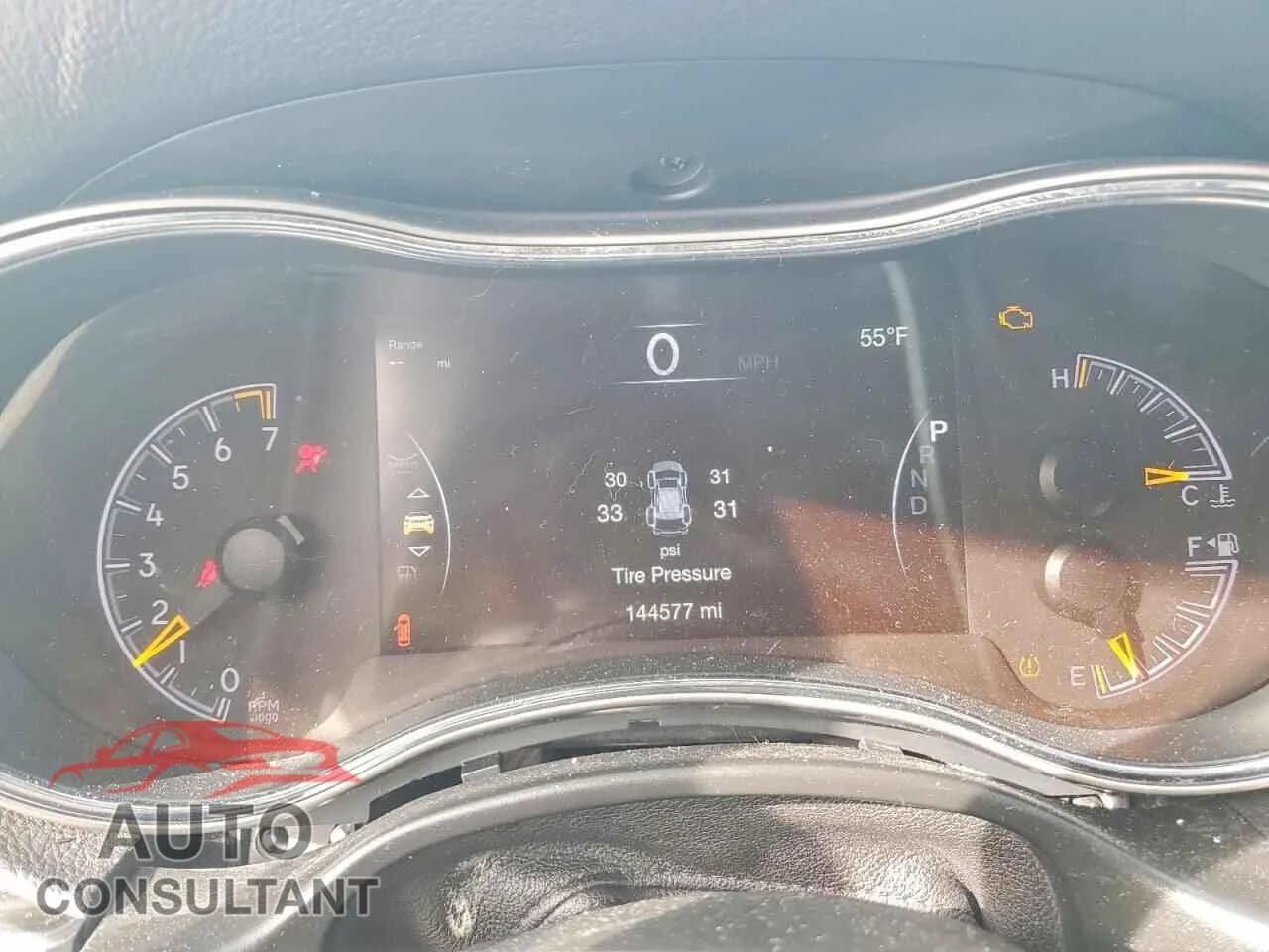 2019 JEEP GRAND CHER Damaged VIN 1C4RJFAG5KC775866 – trunk area 2019 JEEP GRAND CHER Damaged VIN 1C4RJFAG5KC775866 – trunk area