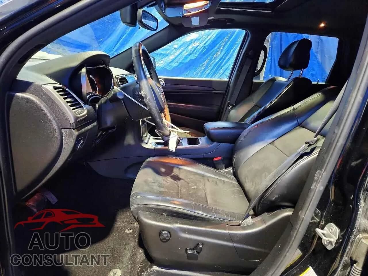 2019 JEEP GRAND CHER Damaged VIN 1C4RJFAGXKC678369 – exterior detail 2019 JEEP GRAND CHER Damaged VIN 1C4RJFAGXKC678369 – exterior detail