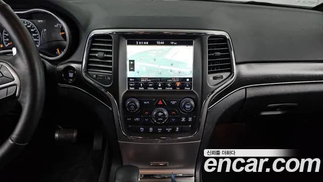 2018 Jeep Grand Cherokee 3.6 Limited Sold VIN 1C4RJFBG9JC163778 – engine bay 2018 Jeep Grand Cherokee 3.6 Limited Sold VIN 1C4RJFBG9JC163778 – engine bay