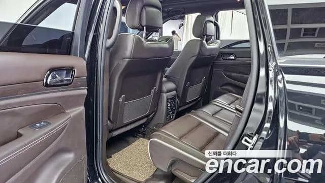 2019 Jeep Grand Cherokee 3.6 Overland Sold VIN 1C4RJFCG3KC760151 – photo 15 2019 Jeep Grand Cherokee 3.6 Overland Sold VIN 1C4RJFCG3KC760151 – photo 15