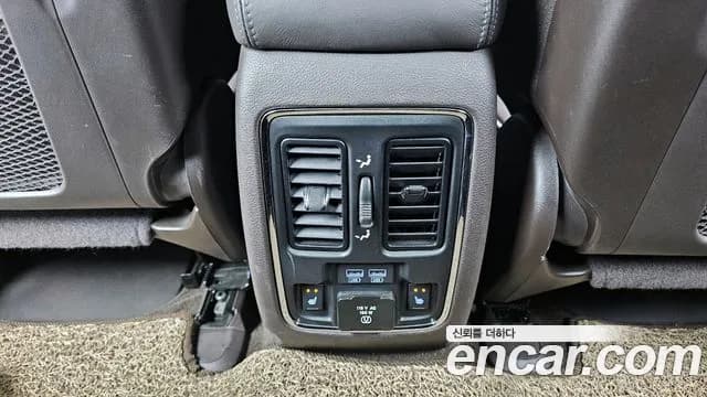 2019 Jeep Grand Cherokee 3.6 Overland Sold VIN 1C4RJFCG3KC760151 – photo 16 2019 Jeep Grand Cherokee 3.6 Overland Sold VIN 1C4RJFCG3KC760151 – photo 16