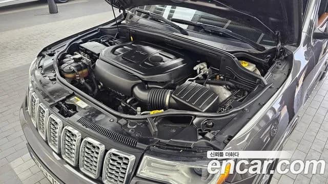 2021 Jeep Grand Cherokee 3.6 Overland Sold VIN 1C4RJFCG7MC529255 – engine bay 2021 Jeep Grand Cherokee 3.6 Overland Sold VIN 1C4RJFCG7MC529255 – engine bay