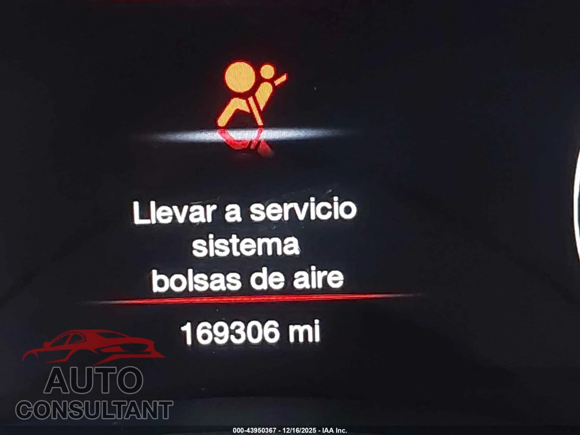 2018 JEEP GRAND CHEROKEE Damaged VIN 1C4RJFCT6JC137585 – photo 15 2018 JEEP GRAND CHEROKEE Damaged VIN 1C4RJFCT6JC137585 – photo 15