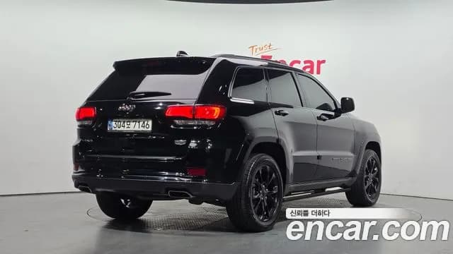 2019 Jeep Grand Cherokee 3.6 Summit Sold VIN 1C4RJFJG5KC837170 – trunk area 2019 Jeep Grand Cherokee 3.6 Summit Sold VIN 1C4RJFJG5KC837170 – trunk area