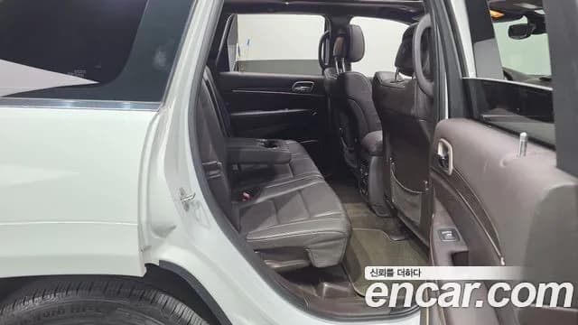 2017 Jeep Grand Cherokee 3.0 Diesel Overland Summit Sold VIN 1C4RJFJM4HC832671 – photo 18 2017 Jeep Grand Cherokee 3.0 Diesel Overland Summit Sold VIN 1C4RJFJM4HC832671 – photo 18