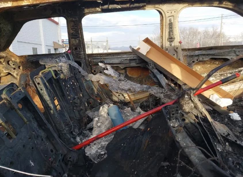 2023 JEEP Grand Cherokee Used VIN 1C4RJHBG0PC646628 – trunk area 2023 JEEP Grand Cherokee Used VIN 1C4RJHBG0PC646628 – trunk area