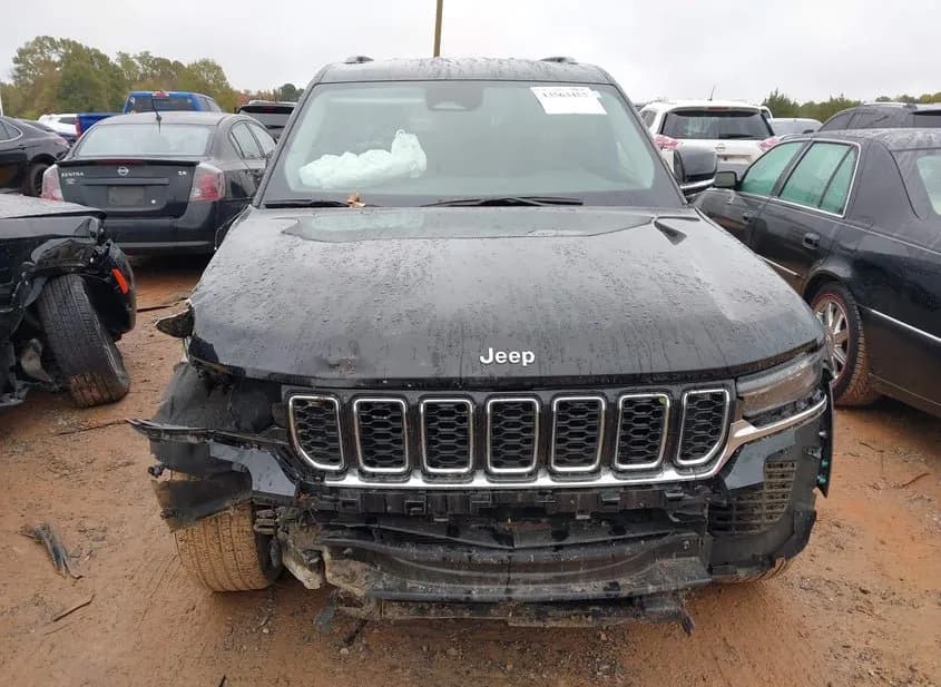 2024 JEEP Grand Cherokee Used VIN 1C4RJHBG9R8946948 – front exterior 2024 JEEP Grand Cherokee Used VIN 1C4RJHBG9R8946948 – front exterior