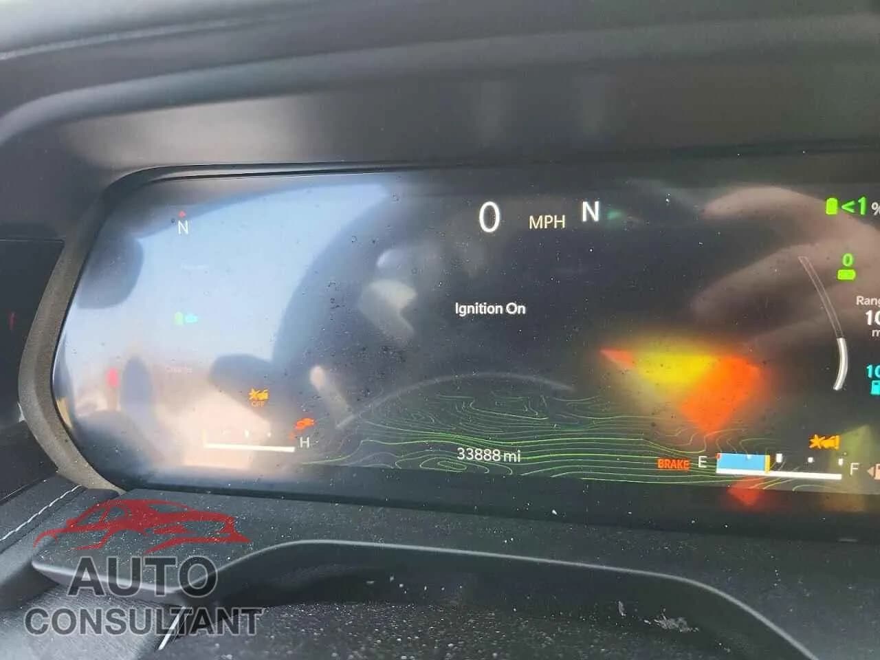 2022 JEEP CHEROKEE Used VIN 1C4RJYB6XN8747229 – trunk area 2022 JEEP CHEROKEE Used VIN 1C4RJYB6XN8747229 – trunk area