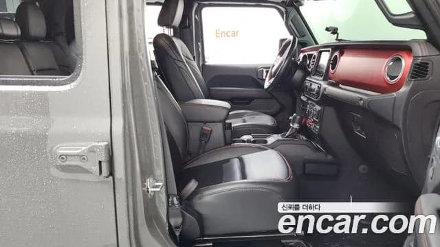 2021 Jeep Gladiator (JT) 3.6 Rubicon Sold VIN 1C6JJTBG4ML539598 – interior seats 2021 Jeep Gladiator (JT) 3.6 Rubicon Sold VIN 1C6JJTBG4ML539598 – interior seats