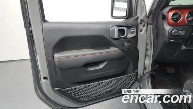 2021 Jeep Gladiator (JT) 3.6 Rubicon Sold VIN 1C6JJTBG4ML539598 – photo 15 2021 Jeep Gladiator (JT) 3.6 Rubicon Sold VIN 1C6JJTBG4ML539598 – photo 15