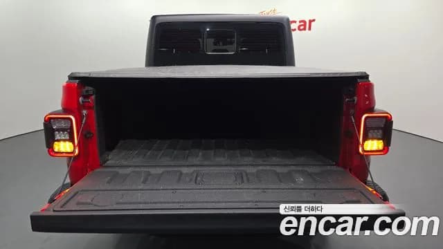 2023 Jeep Gladiator (JT) 3.6 Rubicon Sold VIN 1C6JJTBG6PL509619 – front exterior 2023 Jeep Gladiator (JT) 3.6 Rubicon Sold VIN 1C6JJTBG6PL509619 – front exterior