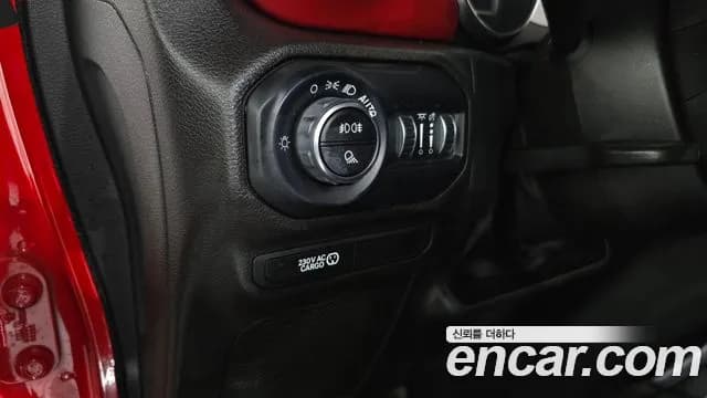 2023 Jeep Gladiator (JT) 3.6 Rubicon Sold VIN 1C6JJTBG6PL509619 – interior seats 2023 Jeep Gladiator (JT) 3.6 Rubicon Sold VIN 1C6JJTBG6PL509619 – interior seats