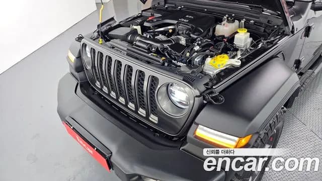 2021 Jeep Gladiator (JT) 3.6 Rubicon Sold VIN 1C6JJTBG7ML607957 – trunk area 2021 Jeep Gladiator (JT) 3.6 Rubicon Sold VIN 1C6JJTBG7ML607957 – trunk area
