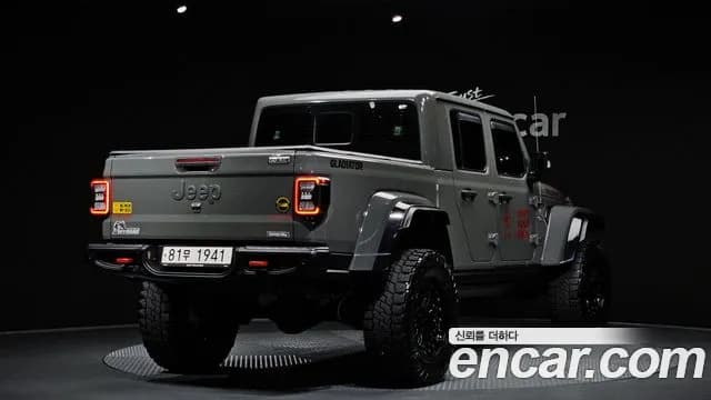 2021 Jeep Gladiator (JT) 3.6 Rubicon Sold VIN 1C6JJTBG9ML524109 – rear exterior 2021 Jeep Gladiator (JT) 3.6 Rubicon Sold VIN 1C6JJTBG9ML524109 – rear exterior