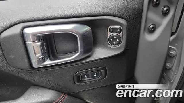 2021 Jeep Gladiator (JT) 3.6 Rubicon Sold VIN 1C6JJTBG9ML524109 – photo 13 2021 Jeep Gladiator (JT) 3.6 Rubicon Sold VIN 1C6JJTBG9ML524109 – photo 13