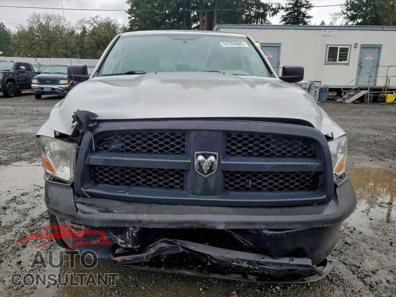 2012 DODGE RAM 1500 Damaged VIN 1C6RD6FP6CS253715 – interior seats 2012 DODGE RAM 1500 Damaged VIN 1C6RD6FP6CS253715 – interior seats