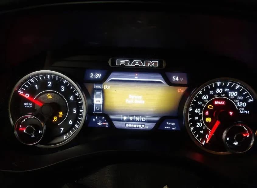 2019 RAM 1500 Used VIN 1C6SRFBT2KN680747 – trunk area 2019 RAM 1500 Used VIN 1C6SRFBT2KN680747 – trunk area