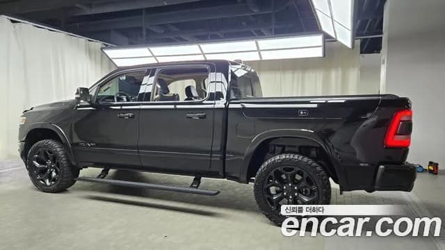 2021 Dodge RAM Pickup 5.7 Sold VIN 1C6SRFHT1MN759725 – exterior detail 2021 Dodge RAM Pickup 5.7 Sold VIN 1C6SRFHT1MN759725 – exterior detail