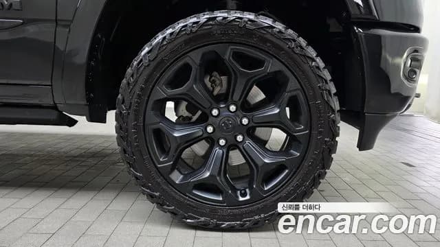 2021 Dodge RAM Pickup 5.7 Sold VIN 1C6SRFHT1MN759725 – photo 13 2021 Dodge RAM Pickup 5.7 Sold VIN 1C6SRFHT1MN759725 – photo 13