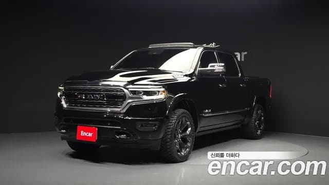 2021 Dodge RAM Pickup 5.7 Sold VIN 1C6SRFHT2MN643952 – interior seats 2021 Dodge RAM Pickup 5.7 Sold VIN 1C6SRFHT2MN643952 – interior seats
