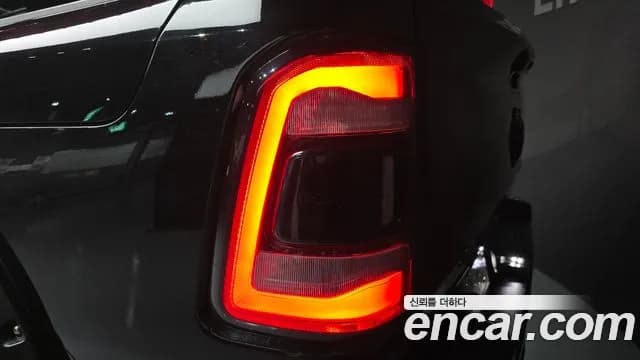 2019 Dodge RAM Pickup 5.7 Sold VIN 1C6SRFLT2KN629554 – exterior detail 2019 Dodge RAM Pickup 5.7 Sold VIN 1C6SRFLT2KN629554 – exterior detail