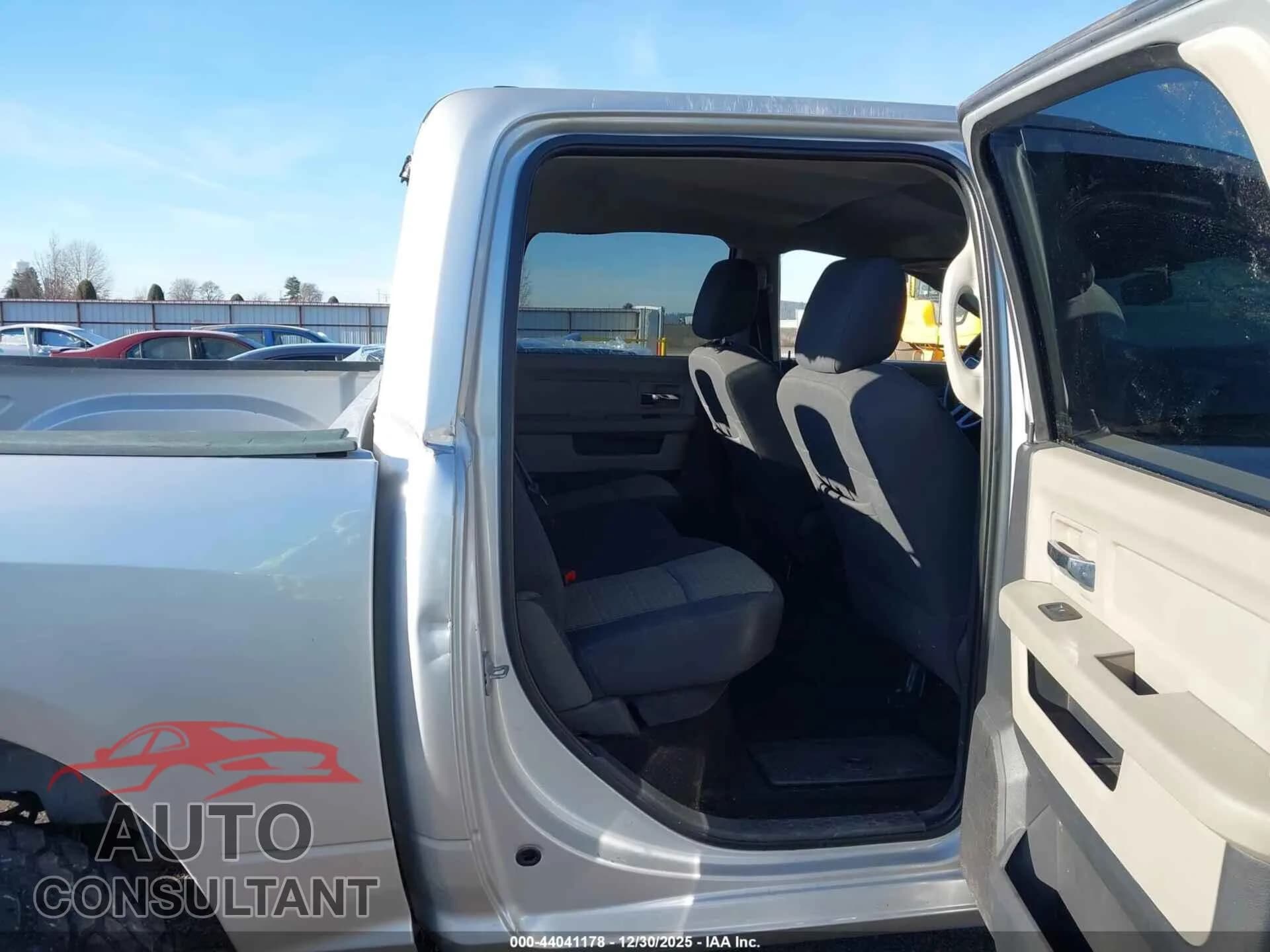 2009 DODGE RAM 1500 Damaged VIN 1D3HV13T79S738760 – undercarriage 2009 DODGE RAM 1500 Damaged VIN 1D3HV13T79S738760 – undercarriage