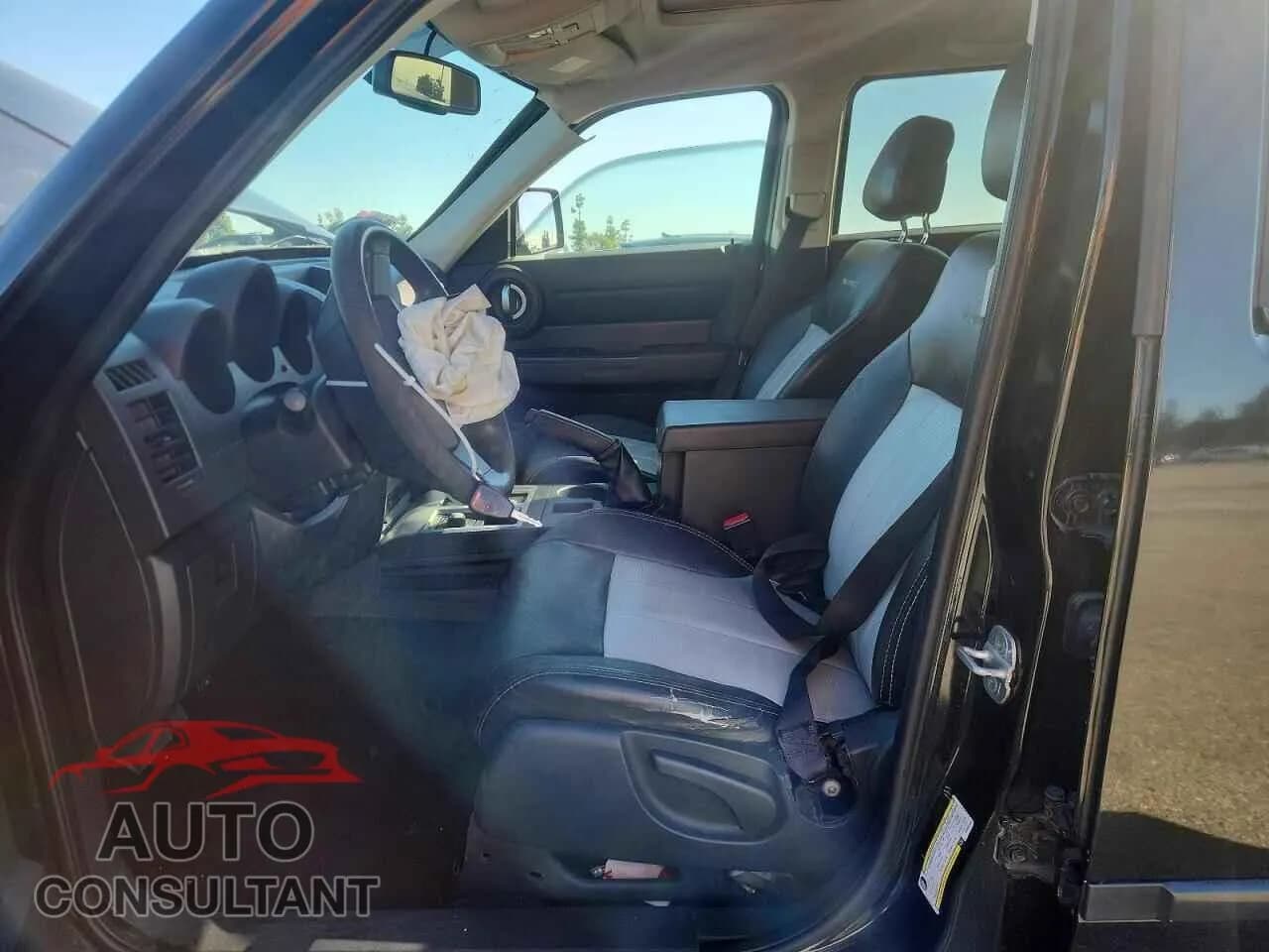 2011 DODGE NITRO Damaged VIN 1D4PU4GXXBW501493 – exterior detail 2011 DODGE NITRO Damaged VIN 1D4PU4GXXBW501493 – exterior detail