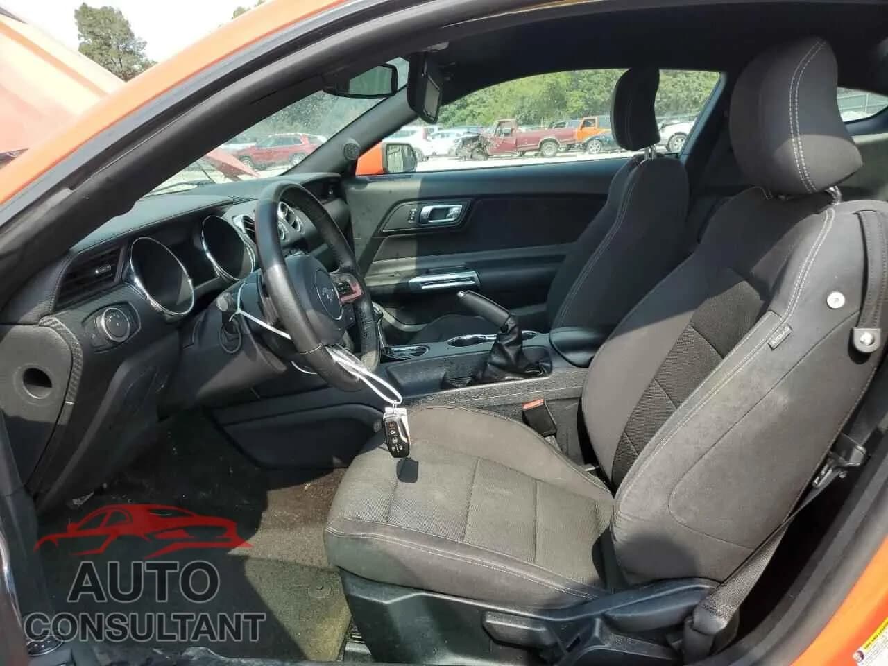 2015 FORD ALL Models Used VIN 1FA6P8AMXF5373859 – exterior detail 2015 FORD ALL Models Used VIN 1FA6P8AMXF5373859 – exterior detail