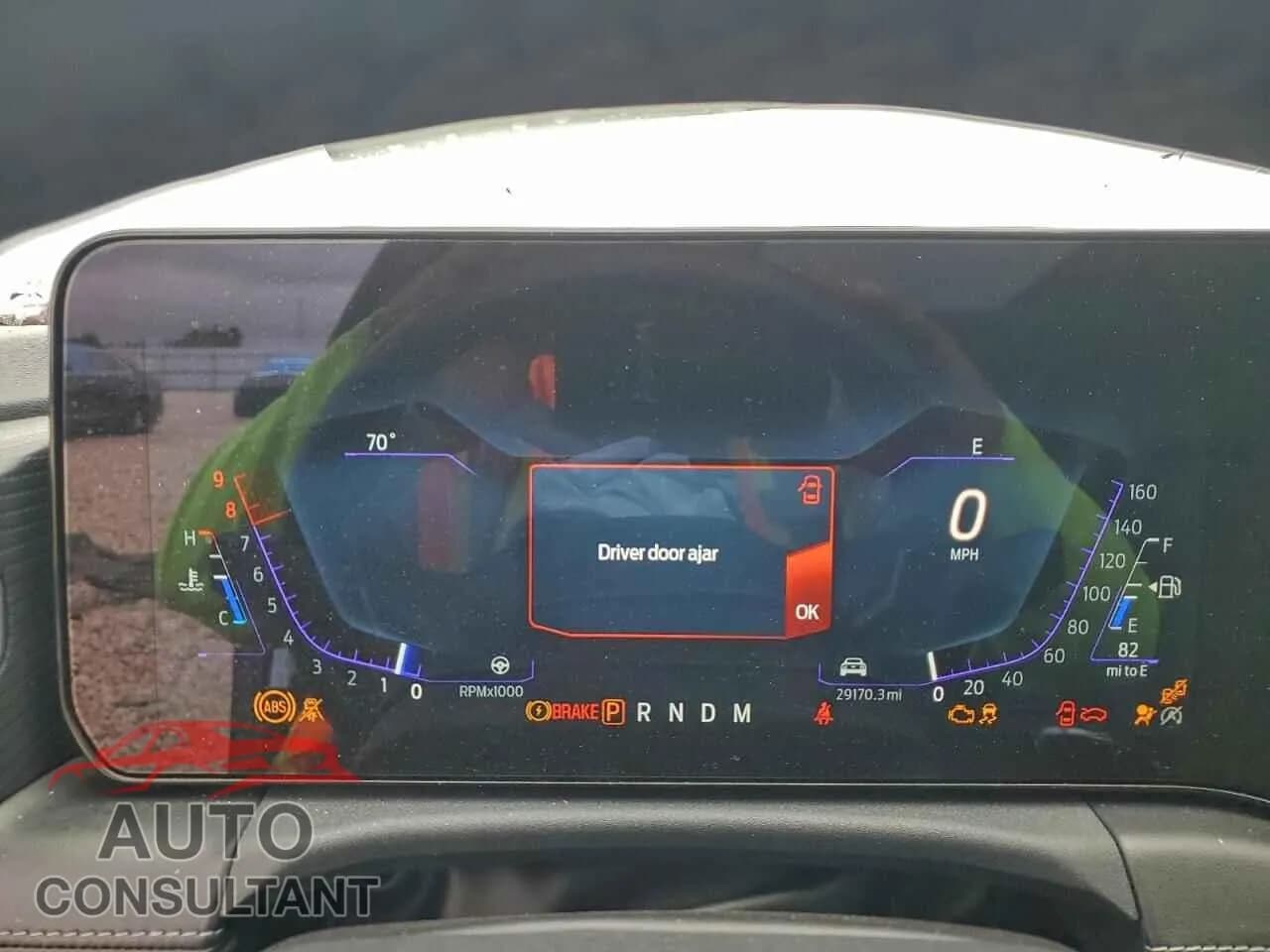 2024 FORD MUSTANG Damaged VIN 1FA6P8CF1R5422515 – trunk area 2024 FORD MUSTANG Damaged VIN 1FA6P8CF1R5422515 – trunk area