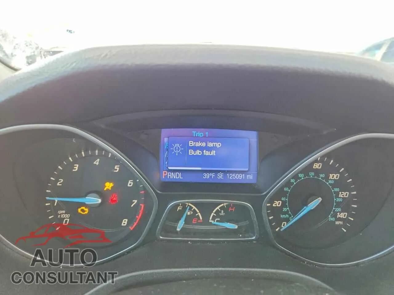 2013 FORD FOCUS Damaged VIN 1FADP3F21DL242992 – trunk area 2013 FORD FOCUS Damaged VIN 1FADP3F21DL242992 – trunk area