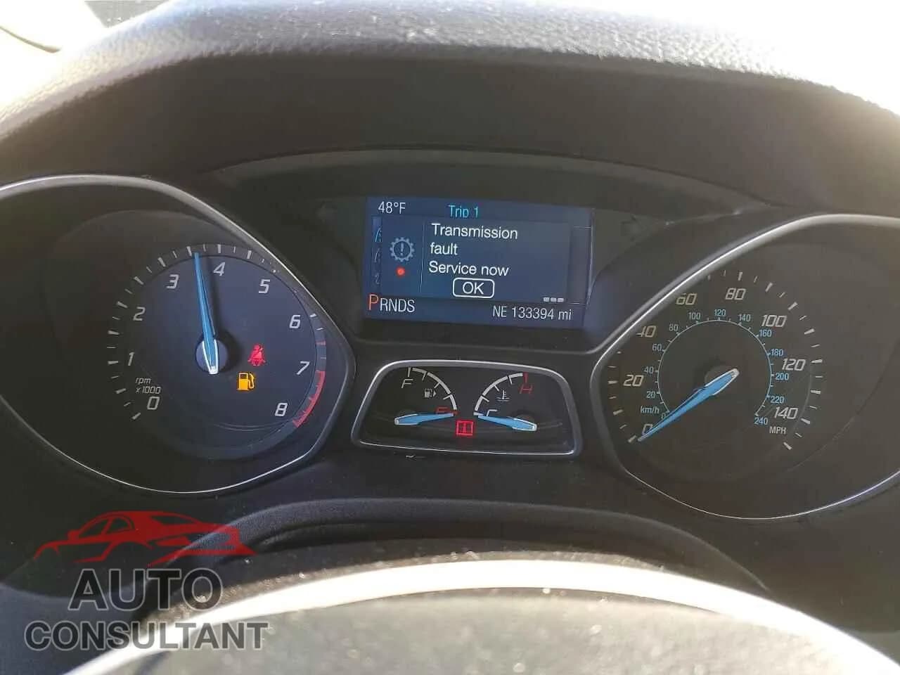 2014 FORD FOCUS Damaged VIN 1FADP3F27EL258390 – trunk area 2014 FORD FOCUS Damaged VIN 1FADP3F27EL258390 – trunk area