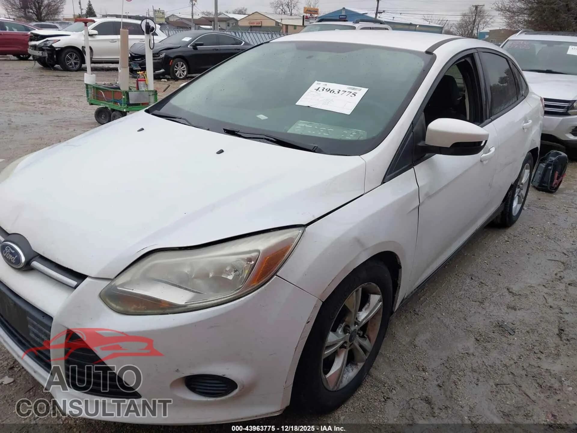 2014 FORD FOCUS Damaged VIN 1FADP3F27EL418185 – rear exterior 2014 FORD FOCUS Damaged VIN 1FADP3F27EL418185 – rear exterior