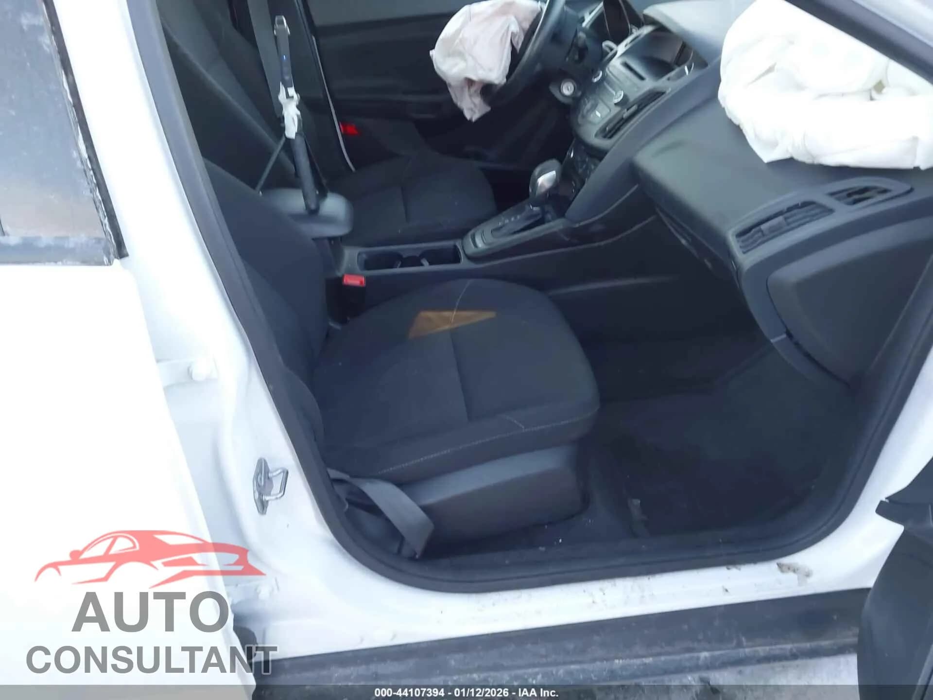 2017 FORD FOCUS Used VIN 1FADP3F29HL276295 – interior seats 2017 FORD FOCUS Used VIN 1FADP3F29HL276295 – interior seats