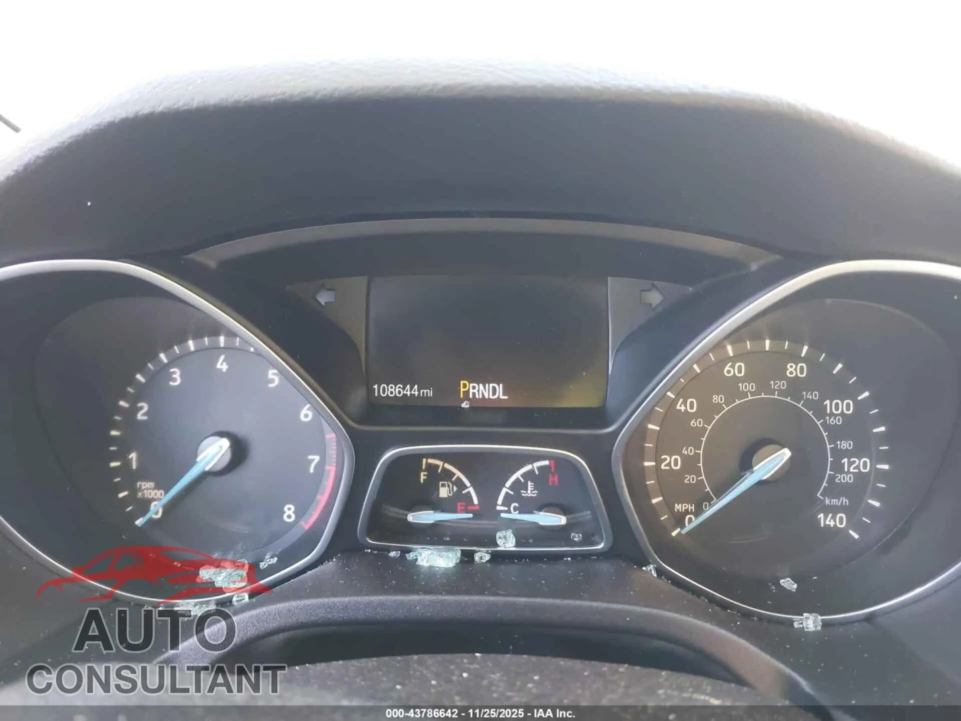 2015 FORD FOCUS Damaged VIN 1FADP3K20FL208907 – exterior detail 2015 FORD FOCUS Damaged VIN 1FADP3K20FL208907 – exterior detail