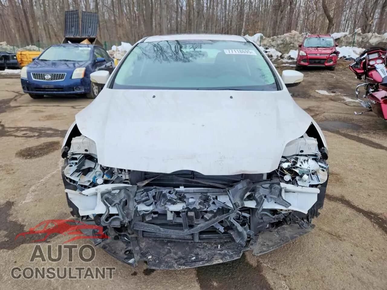 2014 FORD FOCUS Used VIN 1FADP3N20EL250908 – interior seats 2014 FORD FOCUS Used VIN 1FADP3N20EL250908 – interior seats