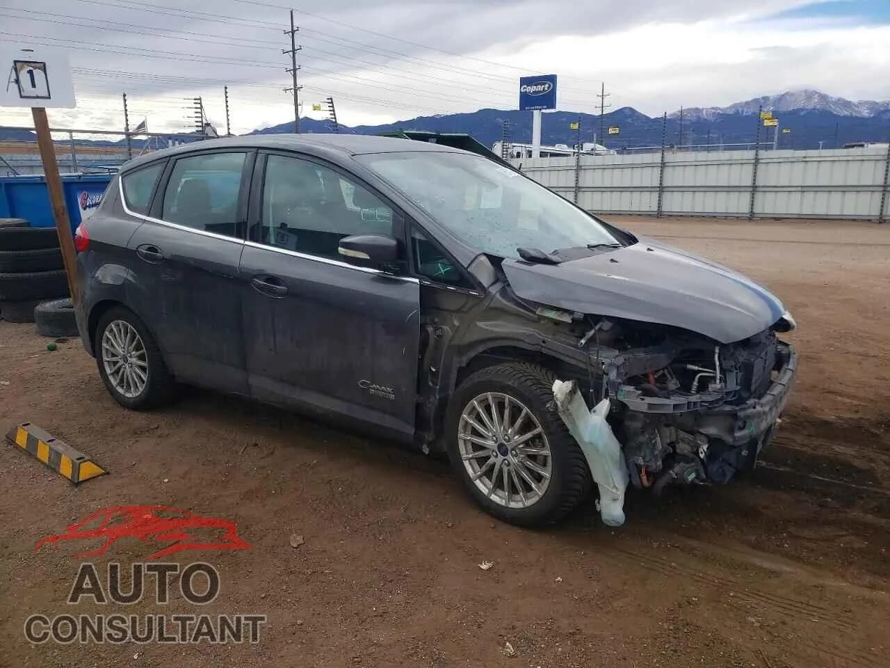 2015 FORD CMAX Damaged VIN 1FADP5CU3FL109204 – dashboard 2015 FORD CMAX Damaged VIN 1FADP5CU3FL109204 – dashboard