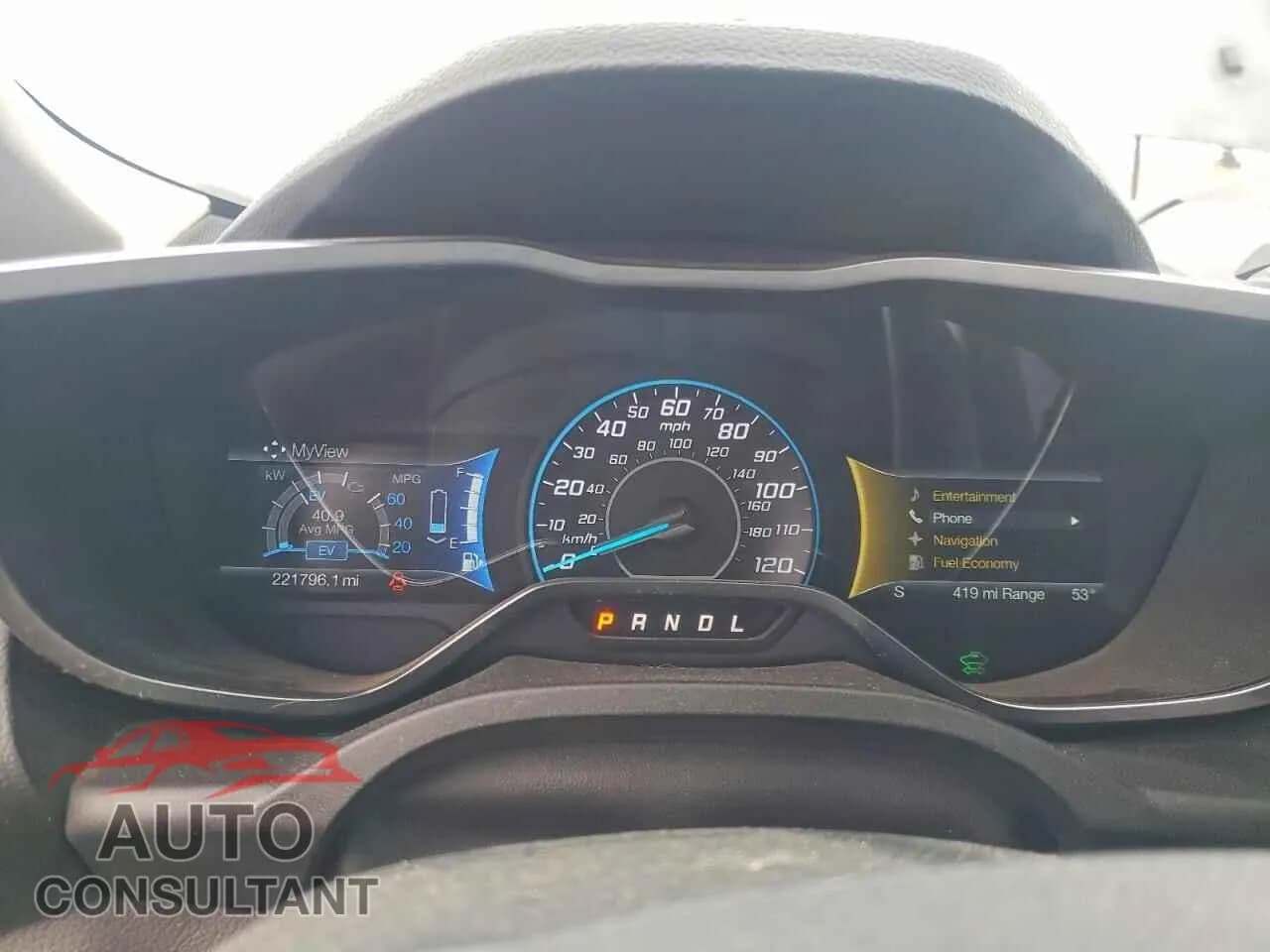 2015 FORD CMAX Damaged VIN 1FADP5CU3FL109204 – trunk area 2015 FORD CMAX Damaged VIN 1FADP5CU3FL109204 – trunk area